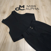 شومیز تترون کد S2 ست شده با محصول نیز در سایت موجود میباشد.